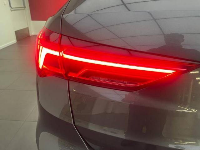 Audi Q3 image 5