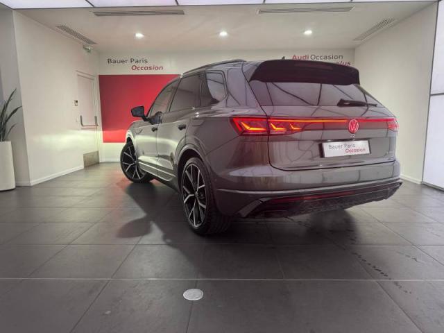 Volkswagen Touareg image 1