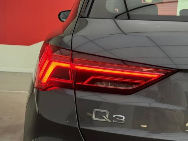 Audi Q3 image 6