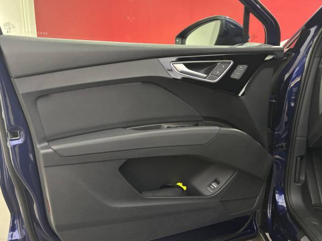 Audi Q4 E-Tron image 4