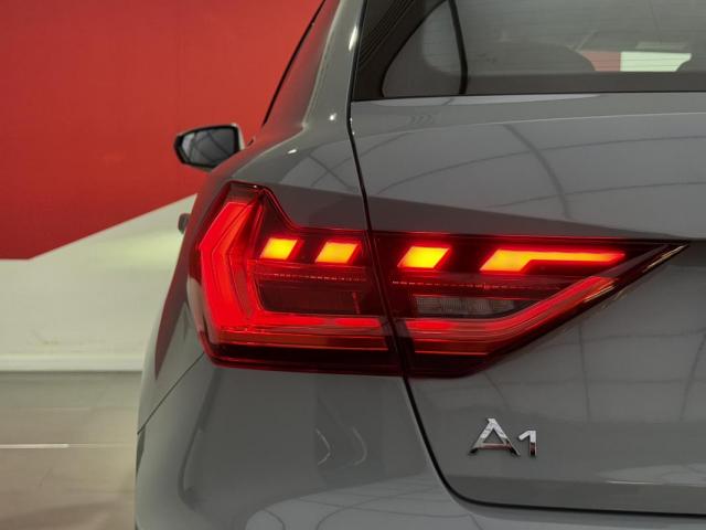 Audi A1 Sportback image 1