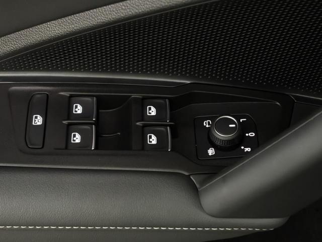 Volkswagen Tiguan image 5