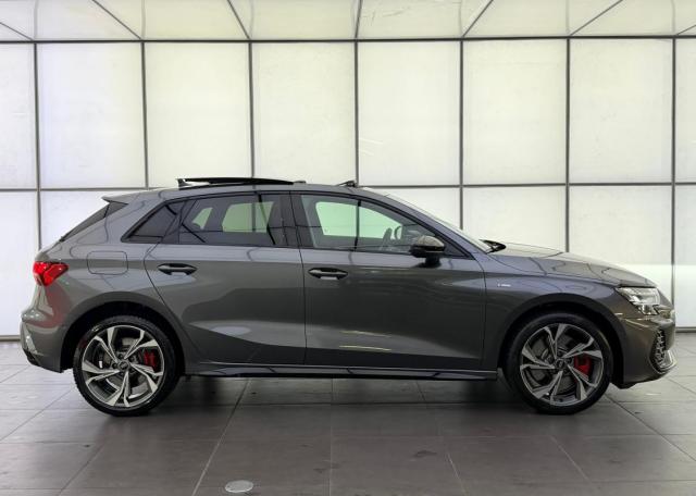 Audi A3 Sportback image 3