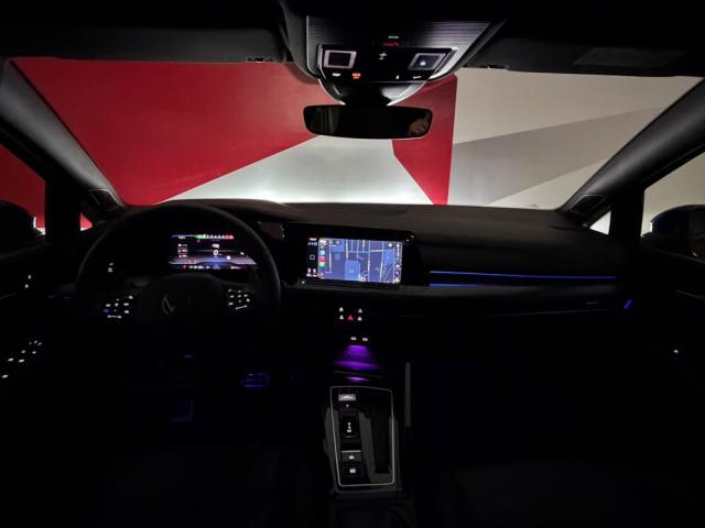 Volkswagen Golf image 5