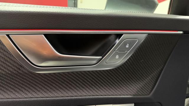 Audi Rs6 Avant image 6