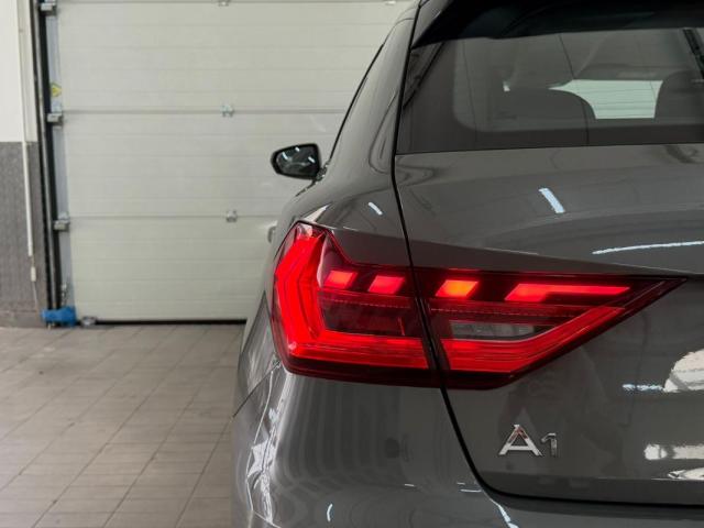 Audi A1 Sportback image 1