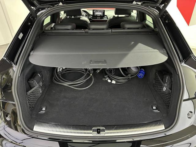 Audi Q5 Sportback image 9