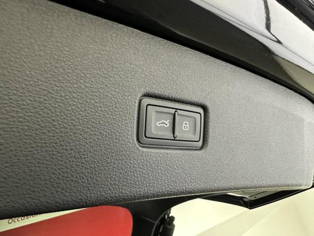Audi Q5 Sportback image 2