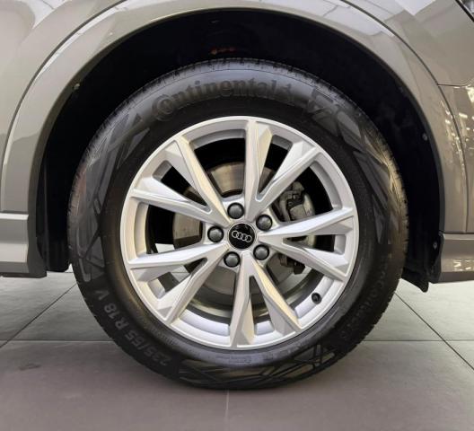 Audi Q3 image 4