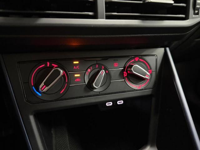 Volkswagen Polo image 2