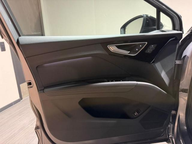 Audi Q4 E-Tron image 1