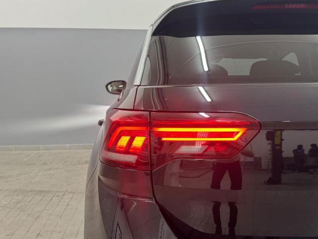 Volkswagen T-Roc image 5