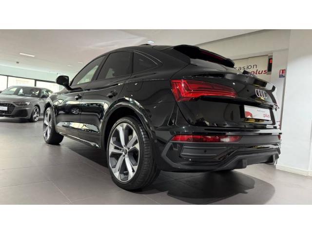 Audi Q5 Sportback image 1