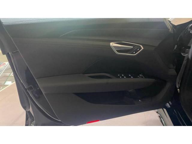 Audi E-Tron Gt image 8