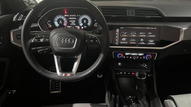 Audi Q3 image 4