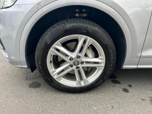 Audi Q5 image 2