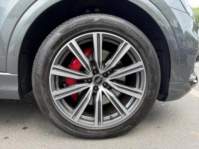 Audi Q8 image 7