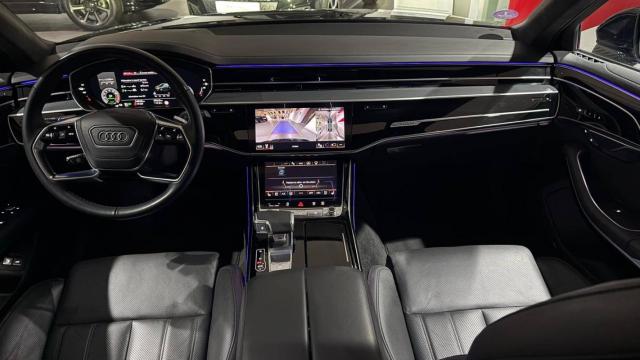 Audi A8 image 4