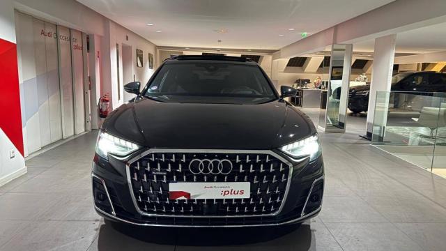 Audi A8 image 8