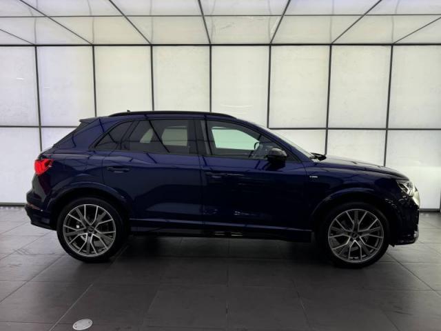 Audi Q3 image 1