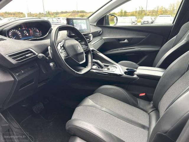 Peugeot 3008 image 2