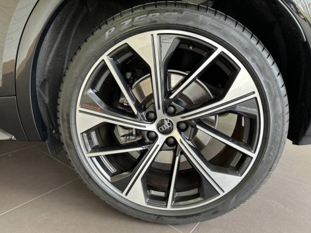 Audi Q5 Sportback image 2
