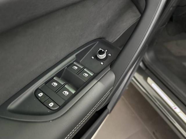 Audi Q5 image 2