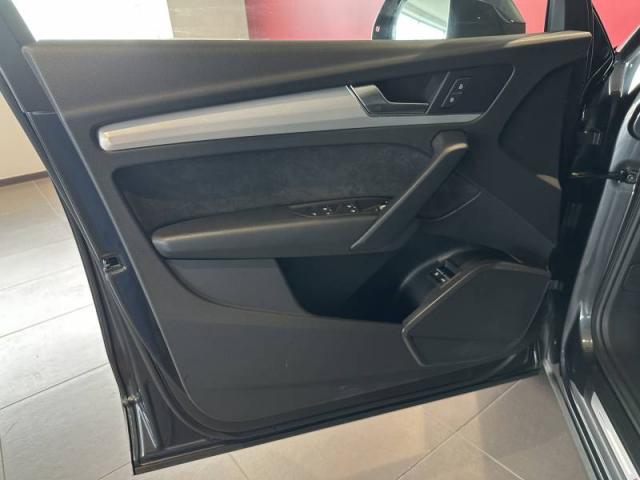 Audi Q5 image 2