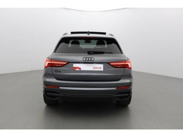 Audi Q3 image 1