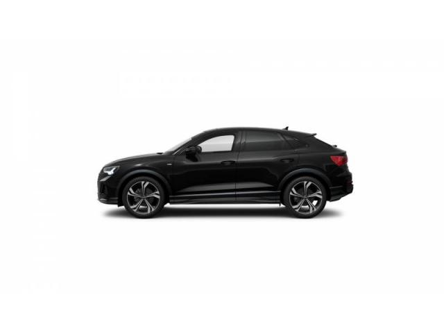 Audi Q3 Sportback image 3