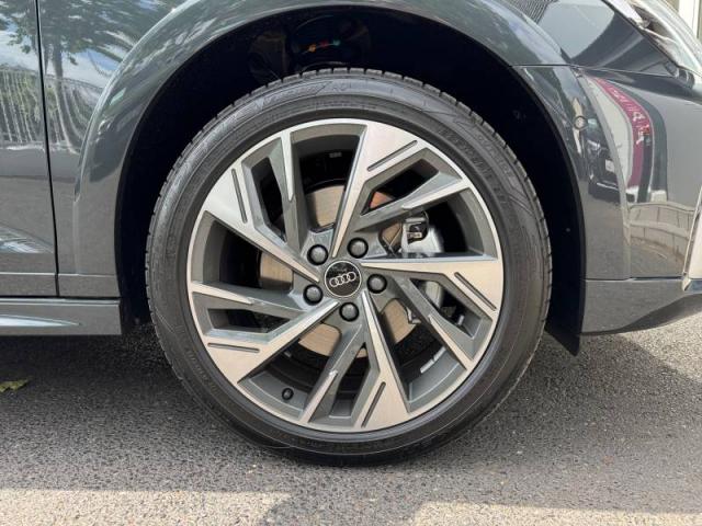 Audi A3 image 2