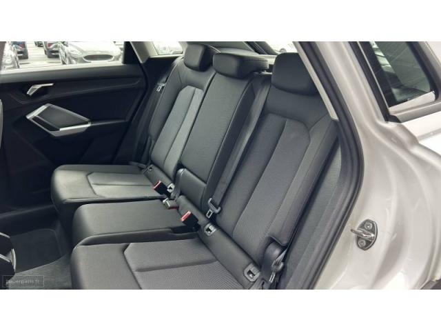 Audi Q3 image 5