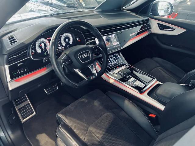Audi Q8 image 4