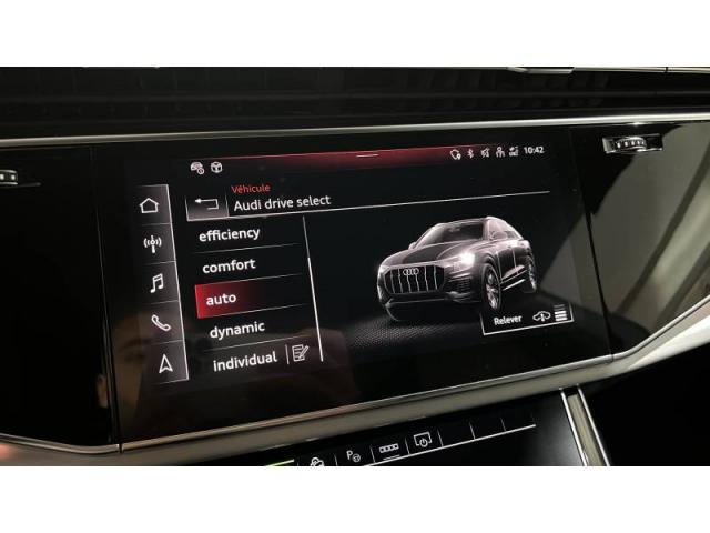 Audi Q8 image 1