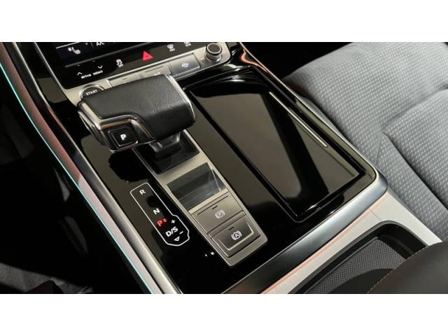 Audi Q8 image 7