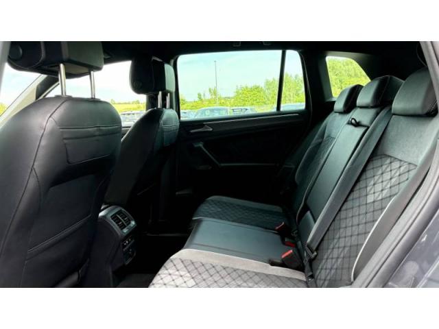 Volkswagen Tiguan image 8