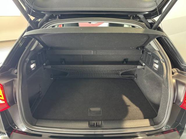 Audi Q2 image 8