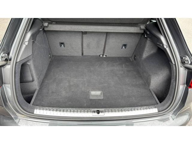 Audi Q3 image 8