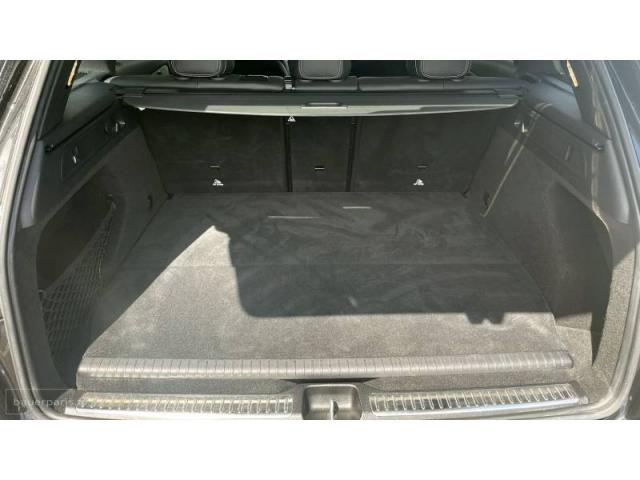 Mercedes Benz Glc image 8