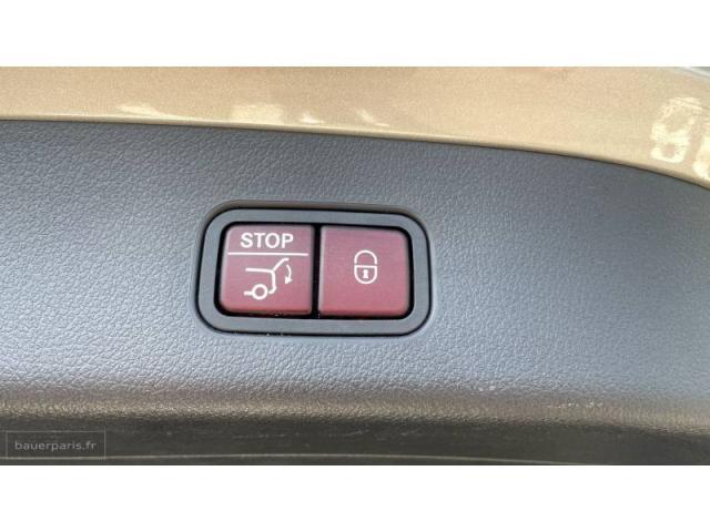 Mercedes Benz Glc image 8