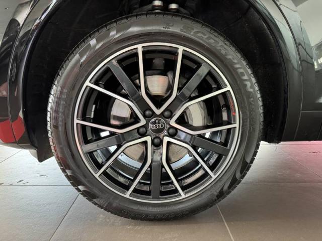 Audi Q5 image 4