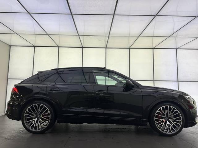 Audi Q8 image 7
