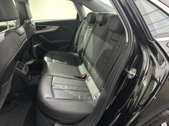 Audi A4 image 6