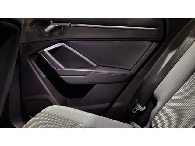 Audi Q3 image 8