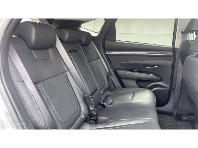 Hyundai Tucson image 9