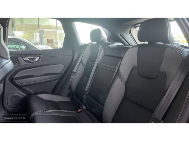 Volvo Xc60 image 2