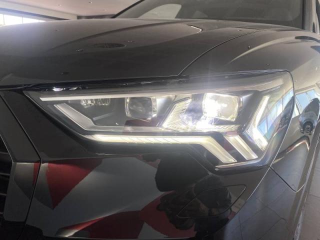 Audi Q3 image 2