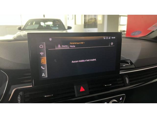 Audi A4 image 2
