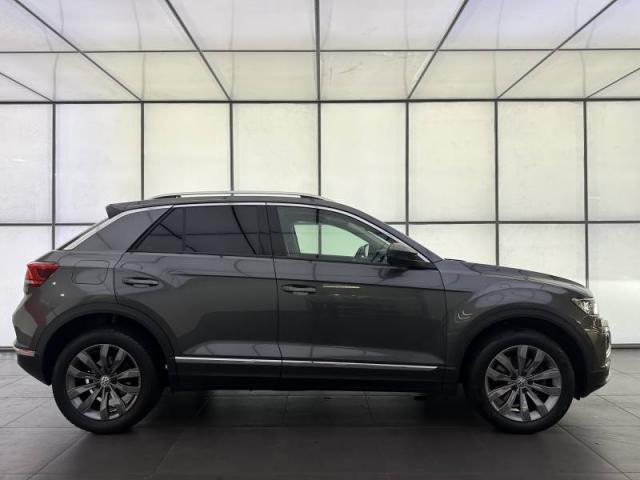 Volkswagen T-Roc image 5