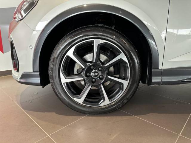 Audi Q3 Sportback image 8